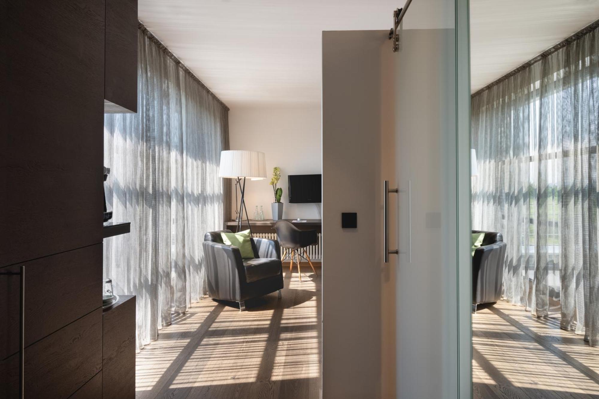 Golfhotel Gut Neuenhof Fröndenberg Екстериор снимка
