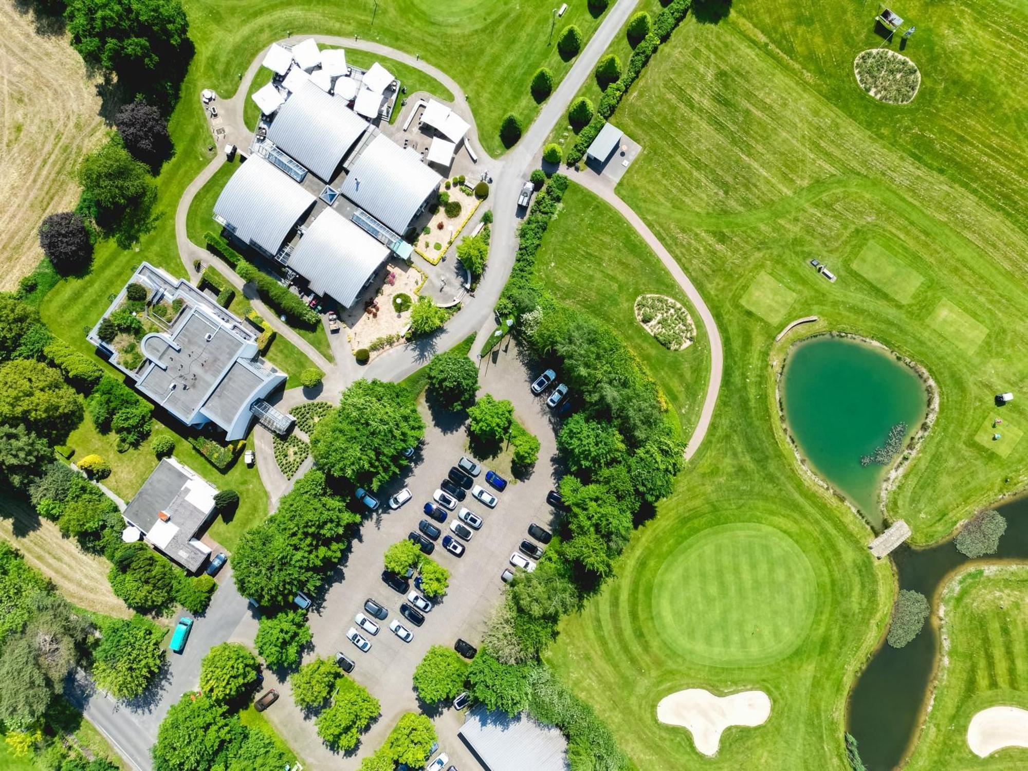 Golfhotel Gut Neuenhof Fröndenberg Екстериор снимка